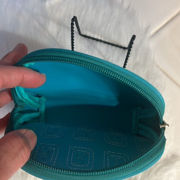 Mini cosmetic pouch with PARIS zipper pull tag. - Picture 3 of 5